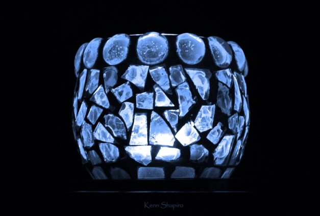 Copyright Kenn Shapiro, all rights reserved. May not be used, sold, or reproduced without written permission.