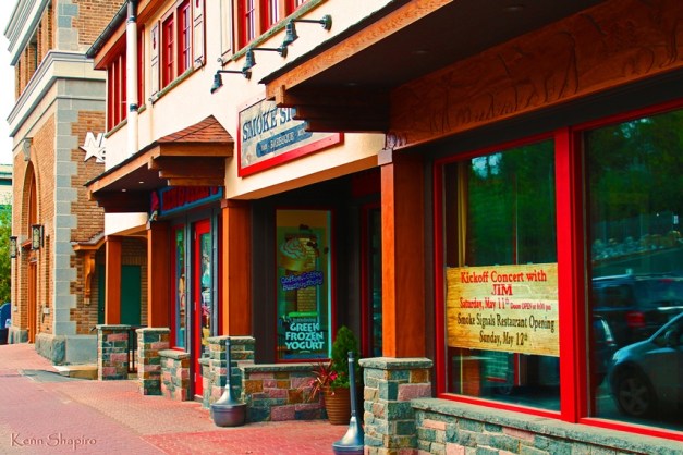 Copyright Kenn Shapiro, all rights reserved. May not be used, sold, or reproduced without written permission.