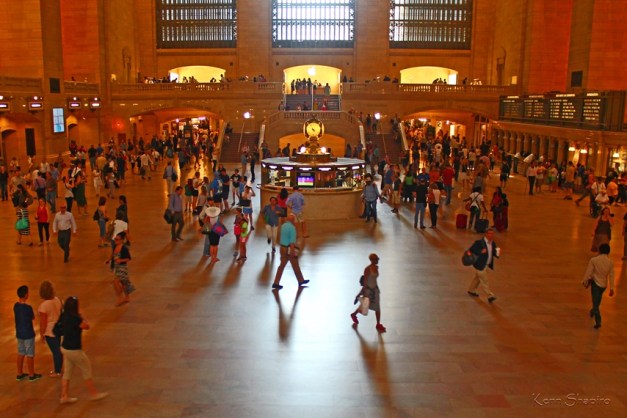 Copyright Kenn Shapiro, all rights reserved. May not be used, sold, or reproduced without written permission.